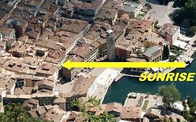 Appartamento Sunrise - Centro Storico N2