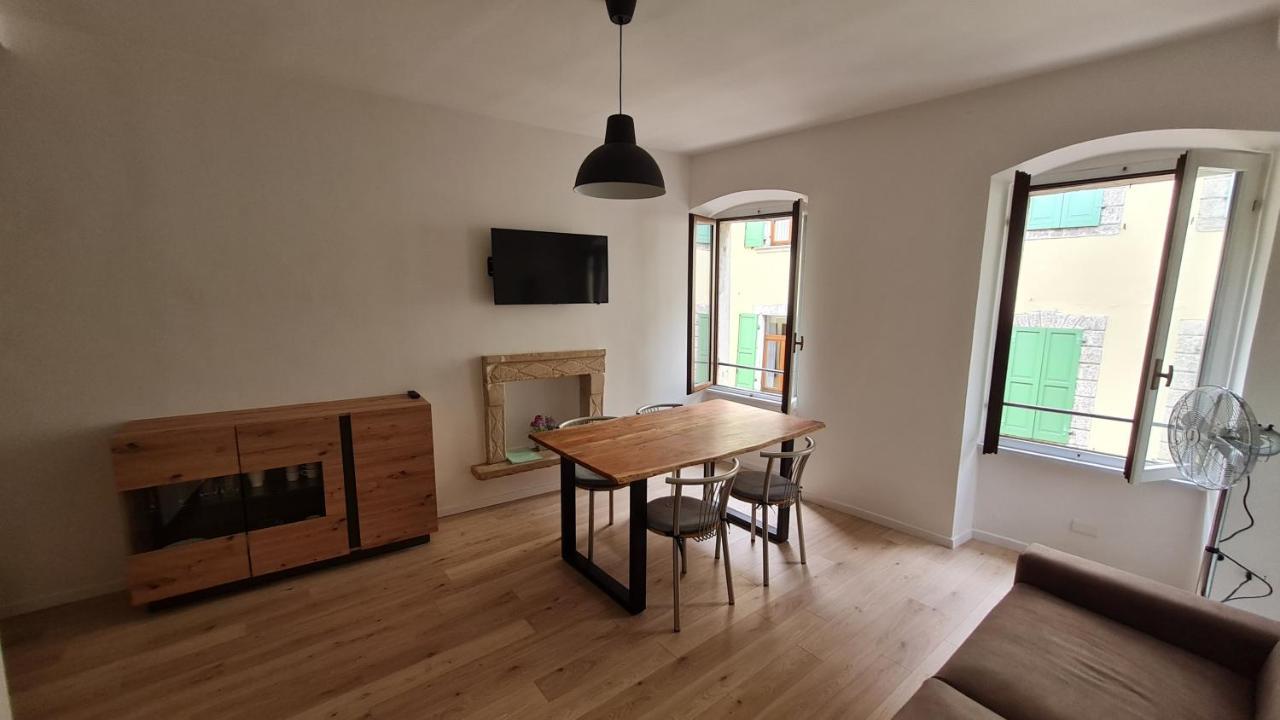 Appartamento Sunrise - Centro Storico N2 Riva del Garda Kültér fotó